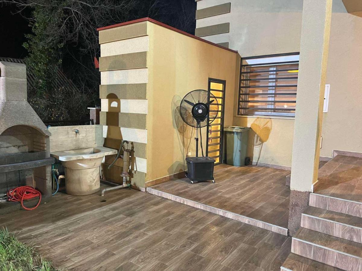 Villaversa Ulcinj Eksteriør billede