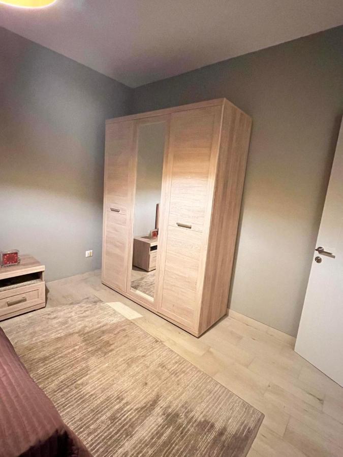 Villaversa Ulcinj Eksteriør billede
